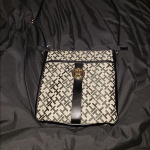 Tommy Hilfiger cross body bag